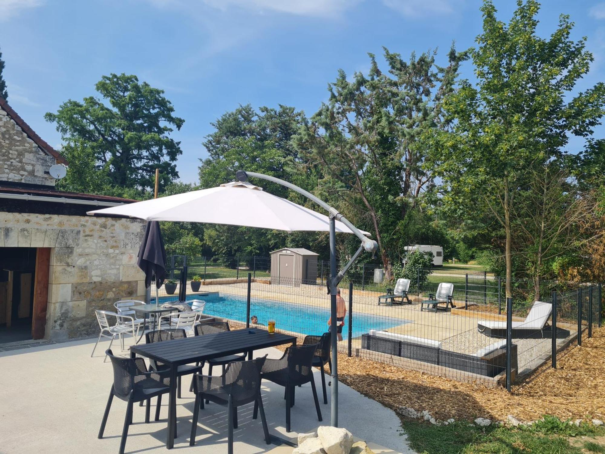 Camping De La Touche Ligueil Luaran gambar
