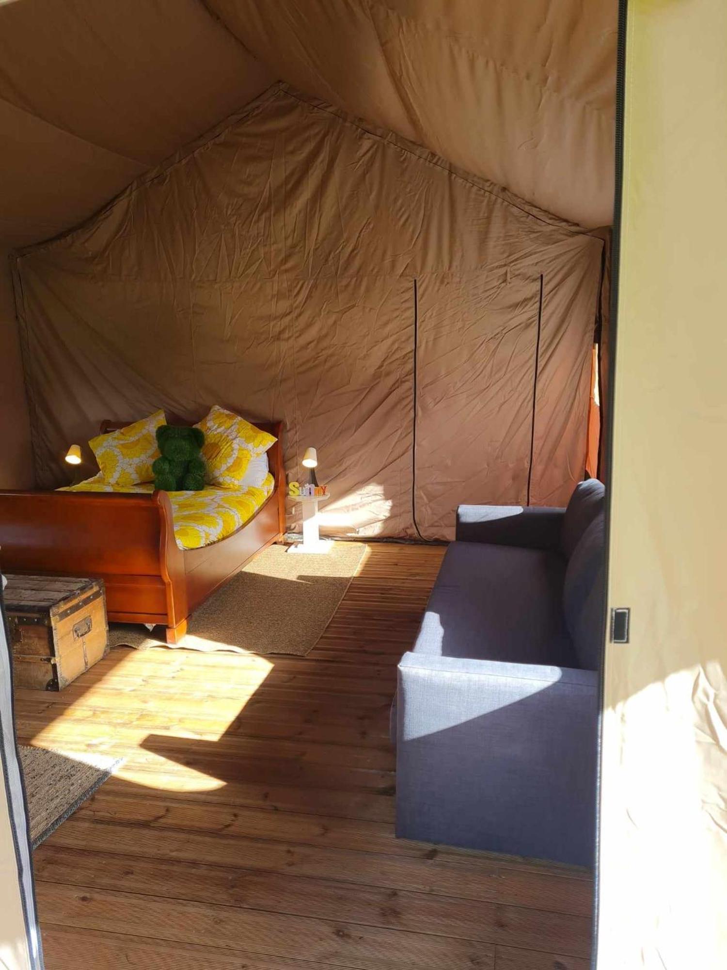 Camping De La Touche Ligueil Luaran gambar