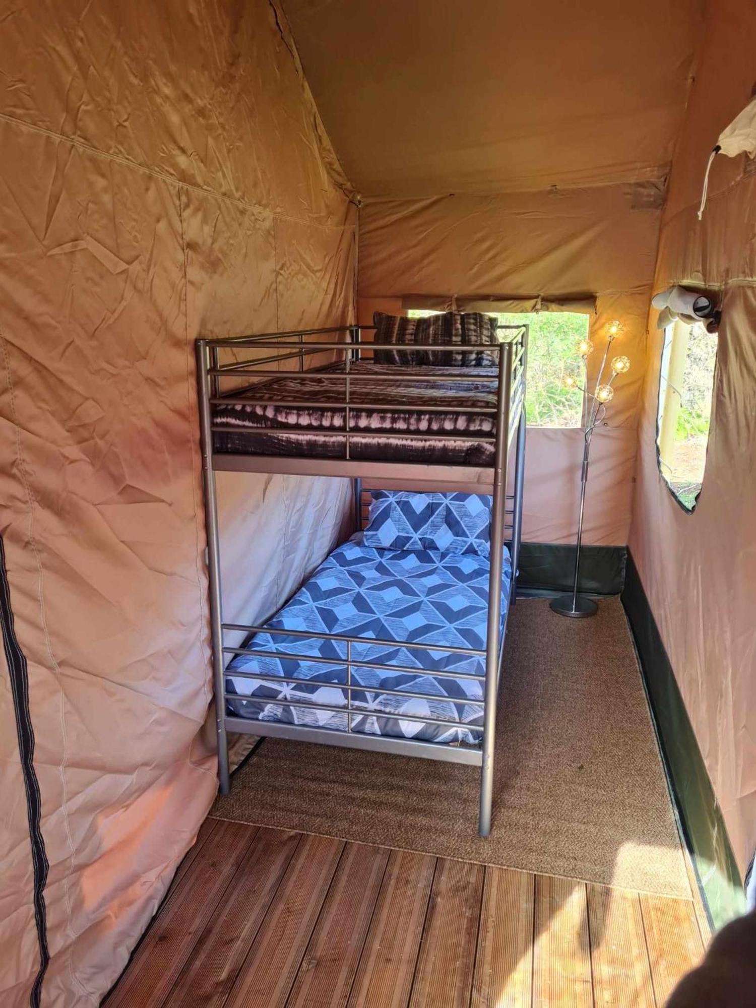 Camping De La Touche Ligueil Luaran gambar