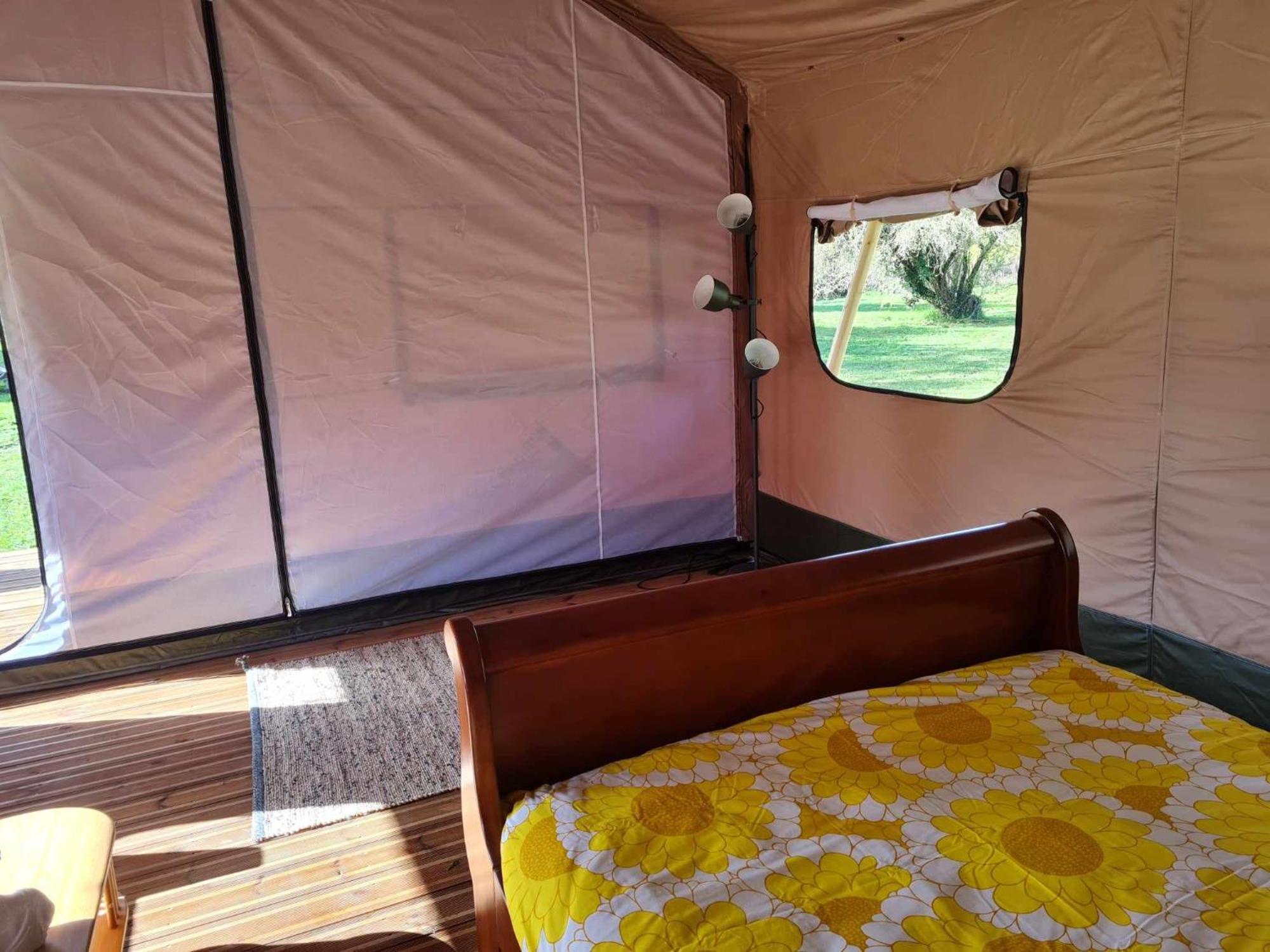Camping De La Touche Ligueil Luaran gambar