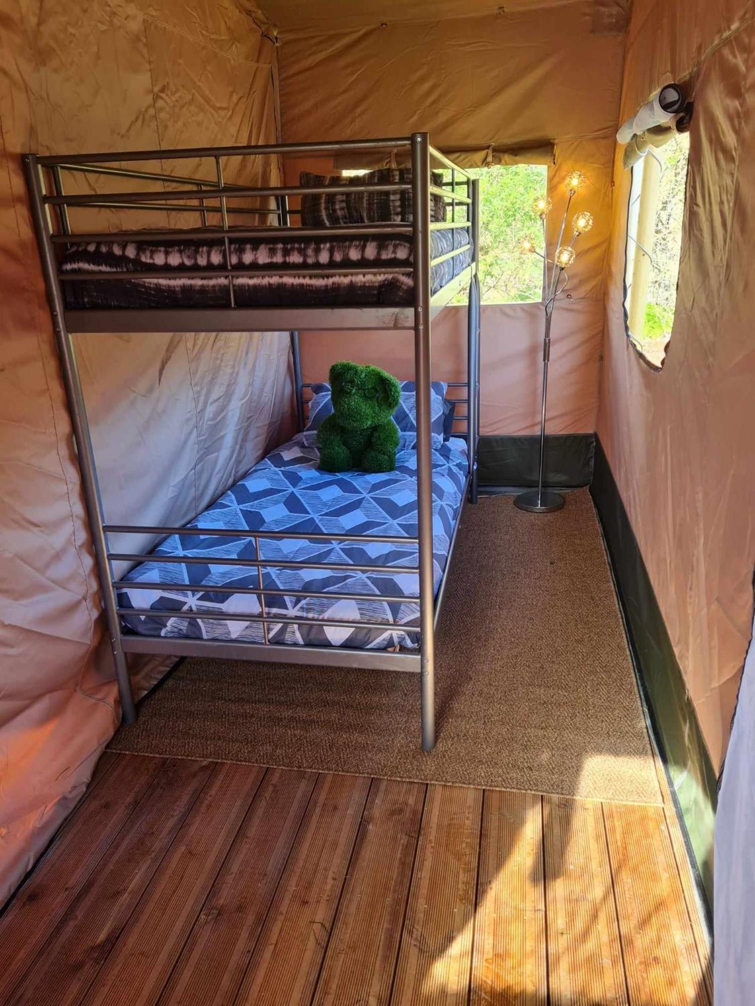 Camping De La Touche Ligueil Luaran gambar