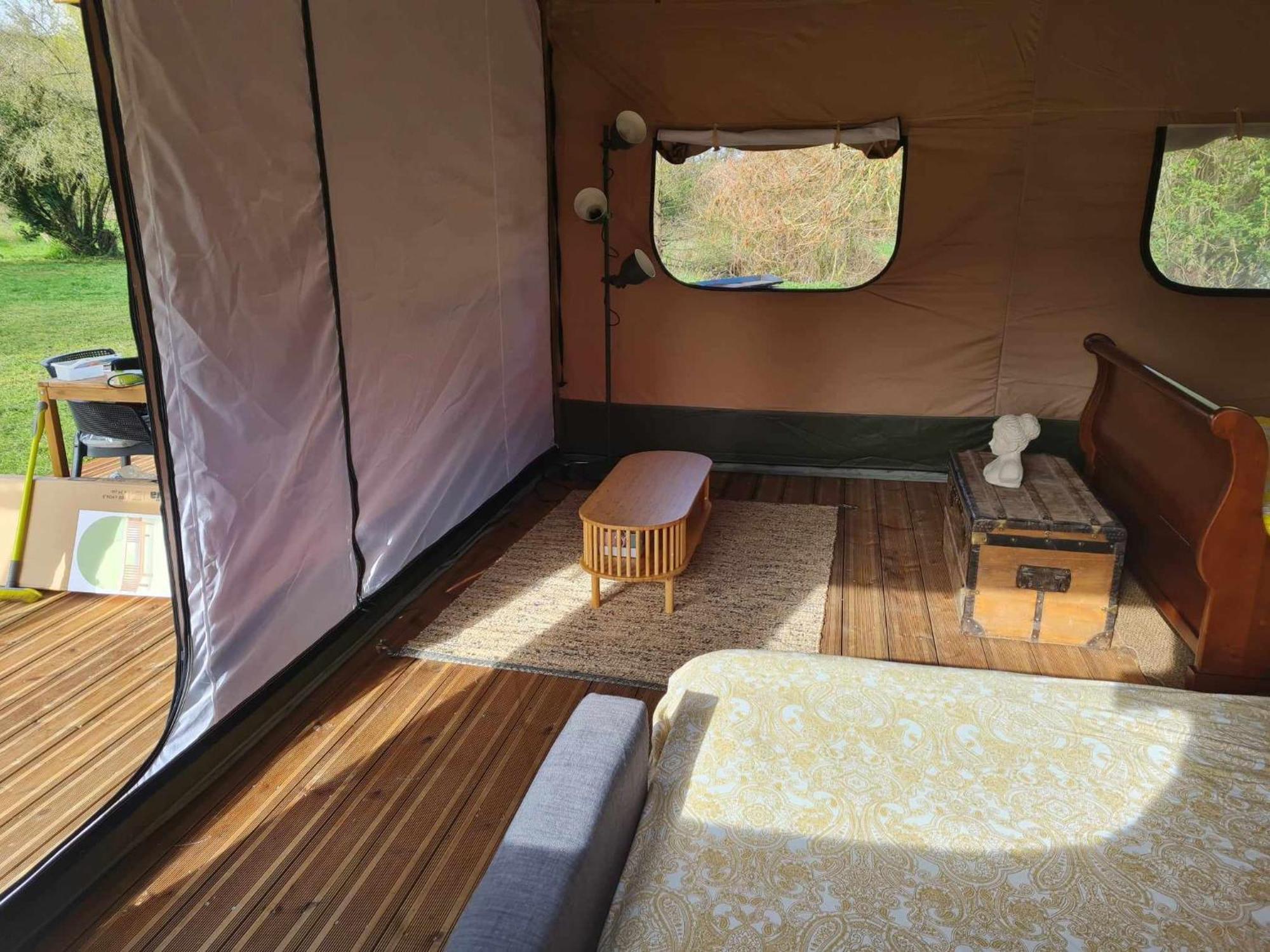 Camping De La Touche Ligueil Luaran gambar